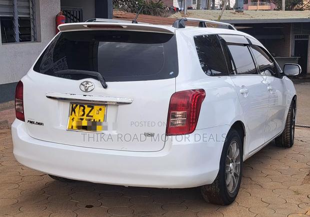 Toyota Corolla Fielder 2007 White