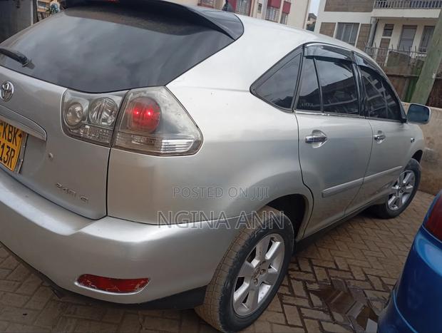 Toyota Harrier 2004 Silver