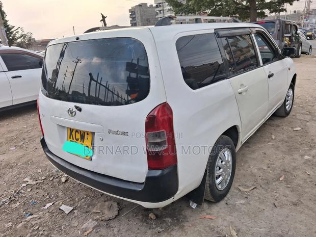 Toyota Probox 2010 White