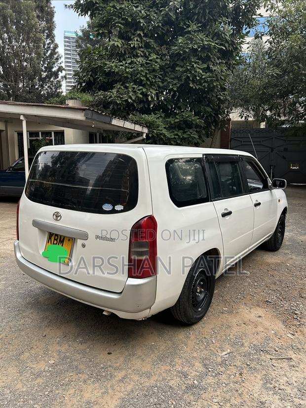 Toyota Probox 2006 White