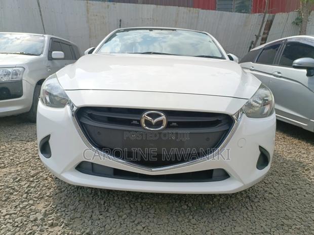 Mazda Demio 2019 Pearl