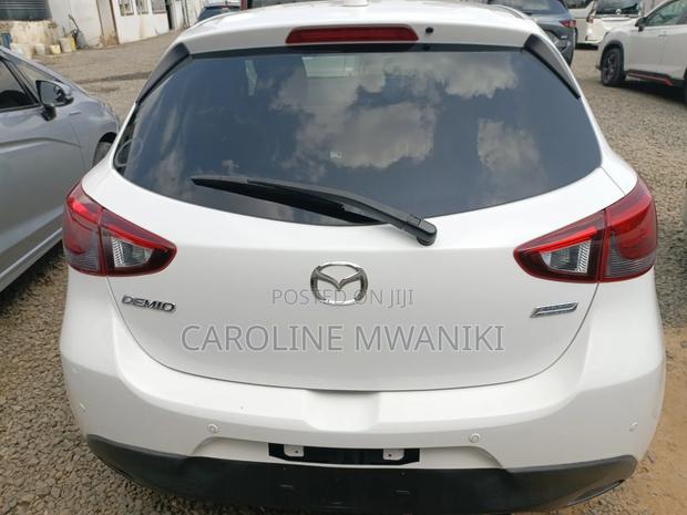Mazda Demio 2019 Pearl