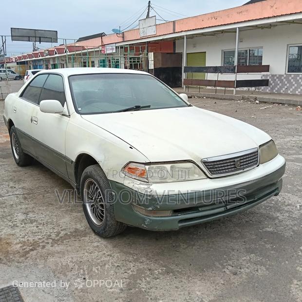 Toyota Mark II 1998 White