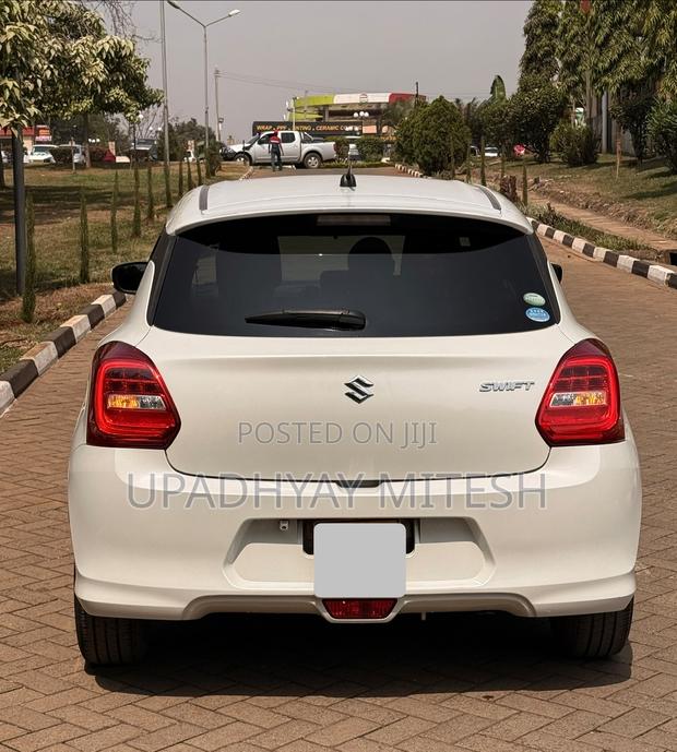Suzuki Swift 2019 White