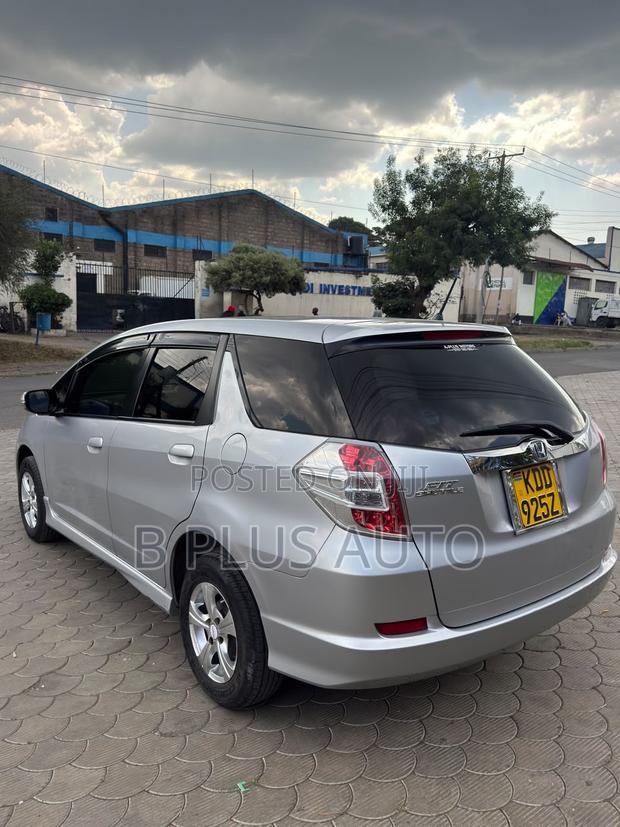 Honda Fit 2014 Silver