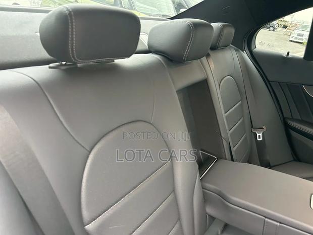 Mercedes-Benz C200 2019 Black