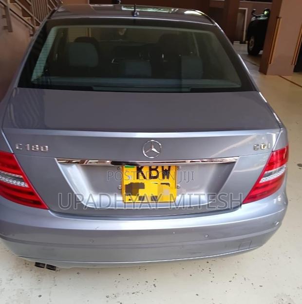 Mercedes-Benz C180 2012 Gray