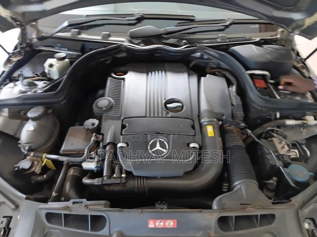 Mercedes-Benz C180 2012 Gray