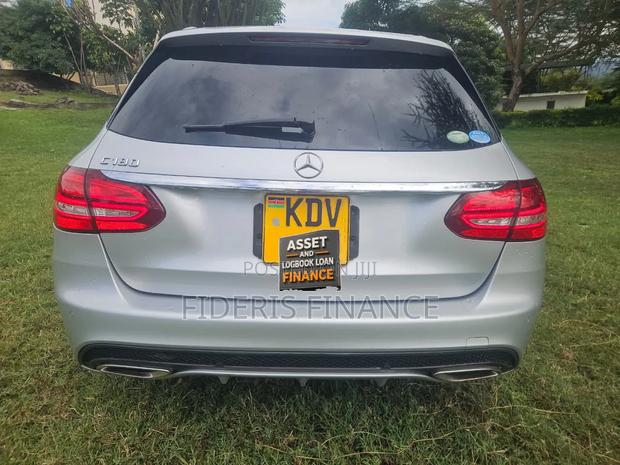 Mercedes-Benz C180 2018 Silver