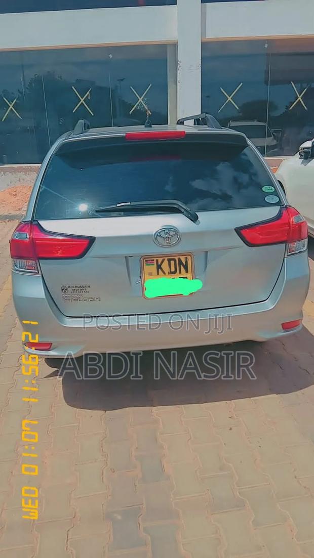 Toyota Corolla Fielder 1.5 Petrol FWD 2016 Silver