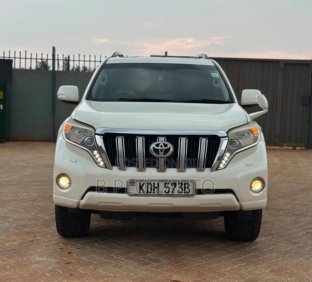 Toyota Land Cruiser Prado 2014 White