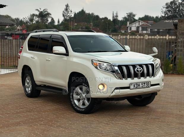 Toyota Land Cruiser Prado 2014 White