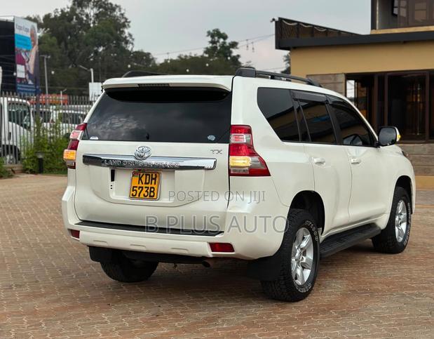 Toyota Land Cruiser Prado 2014 White
