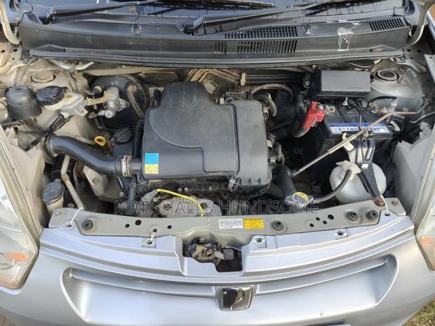 Toyota Passo 2014 Silver