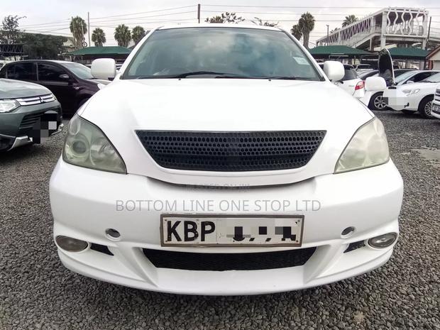 Toyota Harrier 2004 White