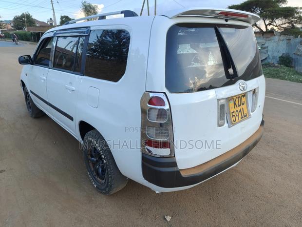 Toyota Probox 2014 White