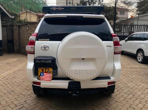 Toyota Land Cruiser Prado 3.0 TD 2012 White