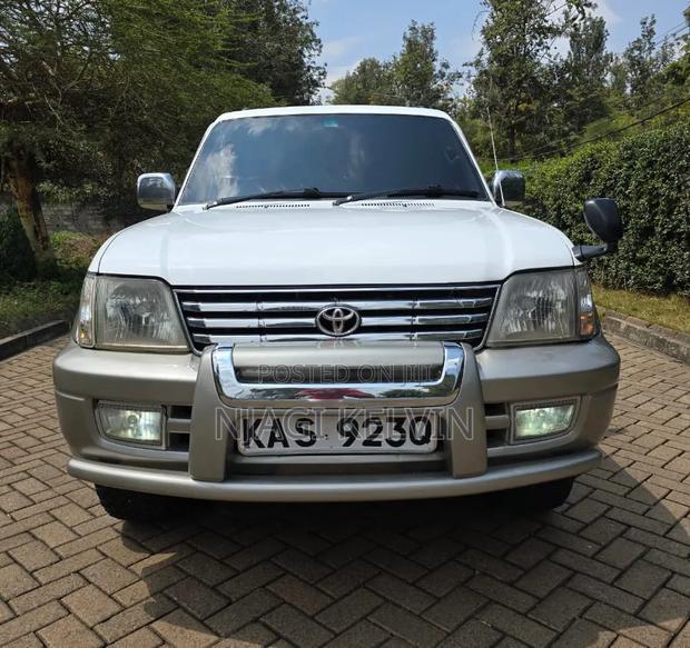 Toyota Land Cruiser Prado 3.0 TD 1998 White