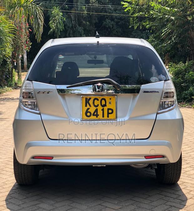 Honda Fit 2012 Silver