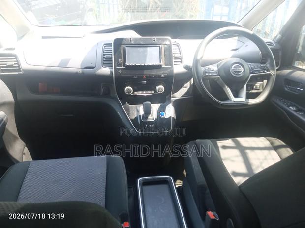 Nissan Serena 2019 Black