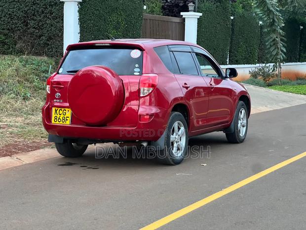 Toyota RAV4 2009 Red