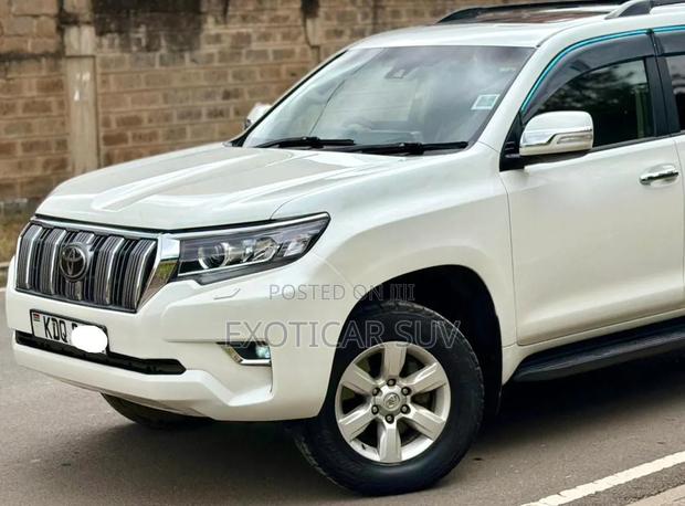 Toyota Land Cruiser Prado 2.8 2018 Pearl
