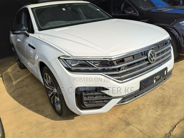 Volkswagen Touareg 2019 Pearl