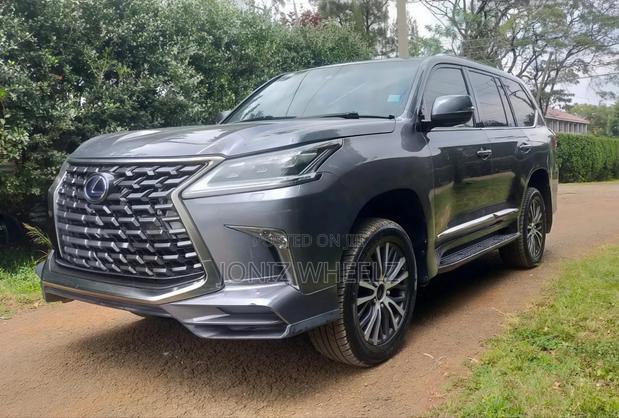 Lexus LX 2015 Gray