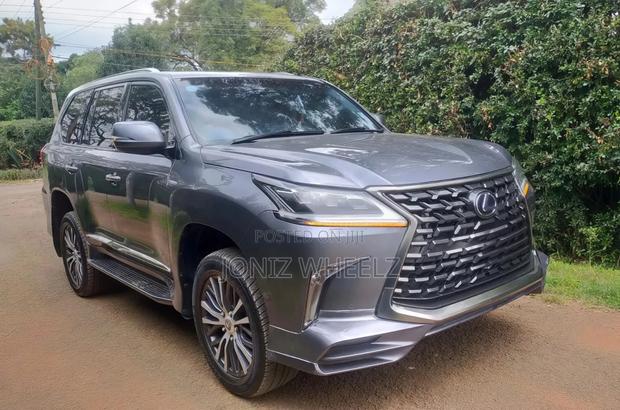 Lexus LX 2015 Gray