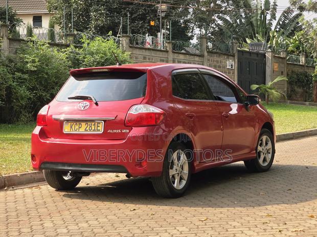 Toyota Auris 2010