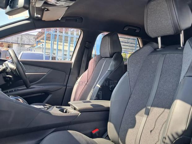 Peugeot 3008 2019 Pearl