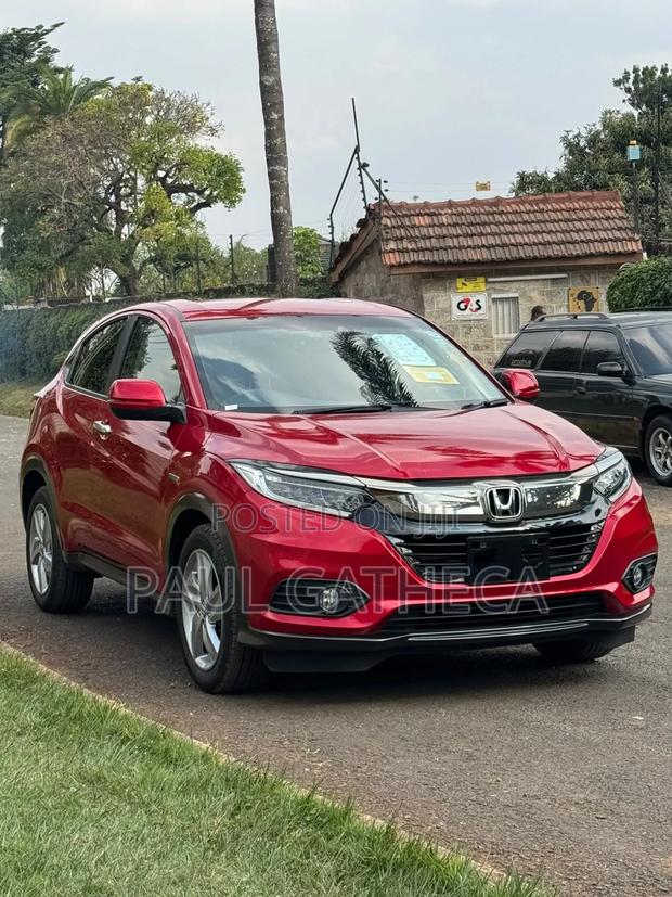 Honda Vezel 2019 Red