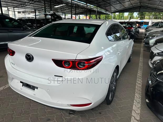 Mazda 3 2019 White