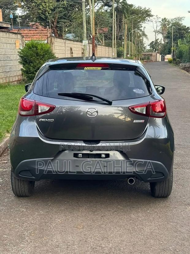 Mazda Demio 2019 Gray