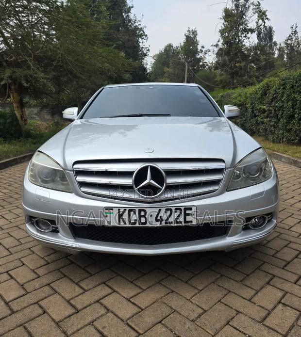 Mercedes-Benz C200 2008 Silver