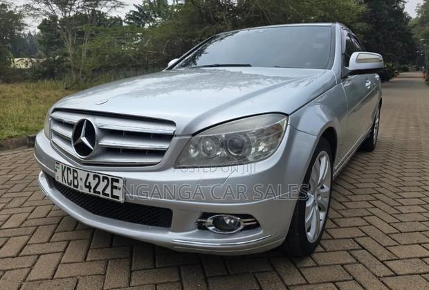 Mercedes-Benz C200 2008 Silver