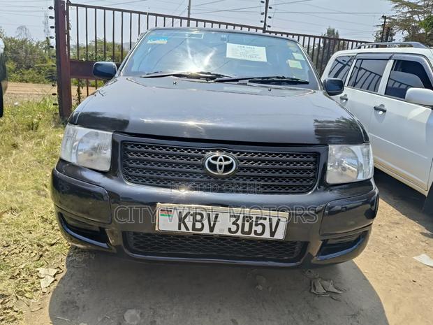 Toyota Succeed 2006 Black