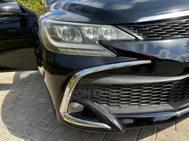 Toyota Mark X 2.5 AWD 2013 Black