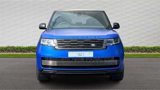 New Land Rover Range Rover P615 SV SWB 2026 Blue