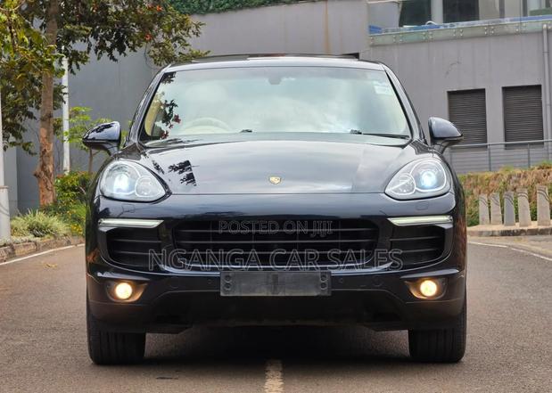 Porsche Cayenne 2015 Black
