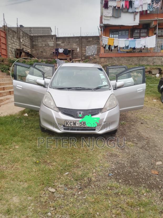 Honda Fit 2012 Gold