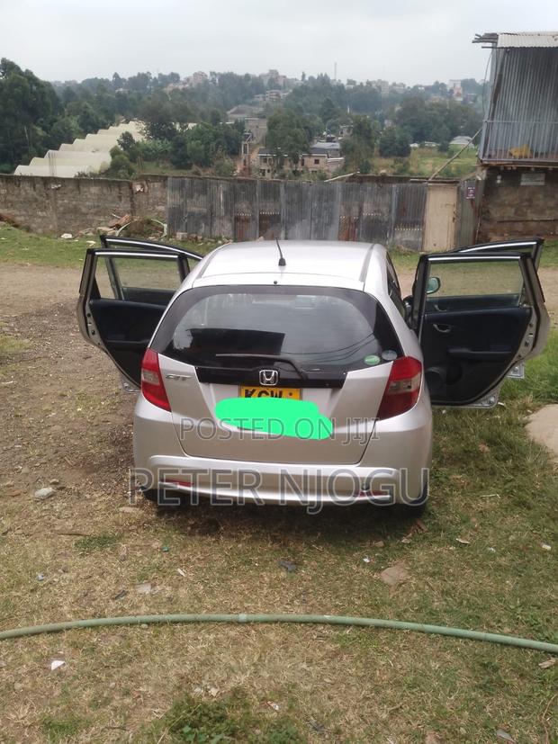 Honda Fit 2012 Gold
