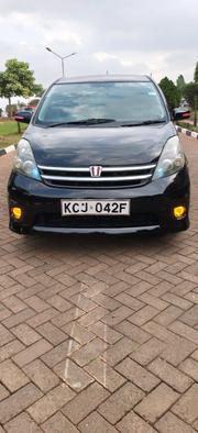 Toyota ISIS 2009 Black for sale