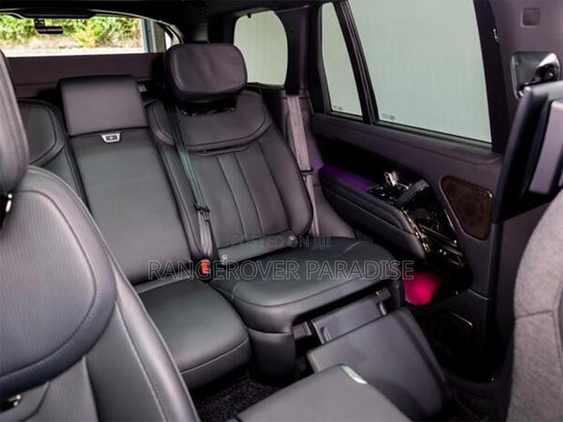 Land Rover Range Rover 2025 Orange
