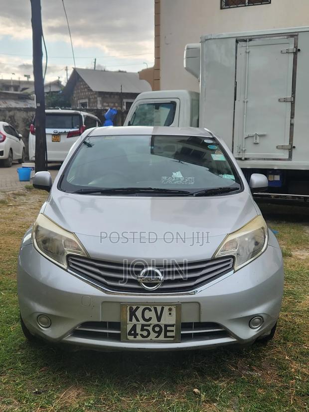Nissan Note 2013 Silver