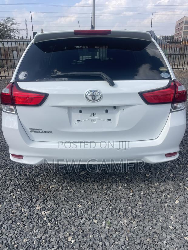 Toyota Corolla Fielder 2019 White