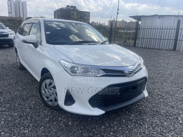 Toyota Corolla Fielder 2019 White