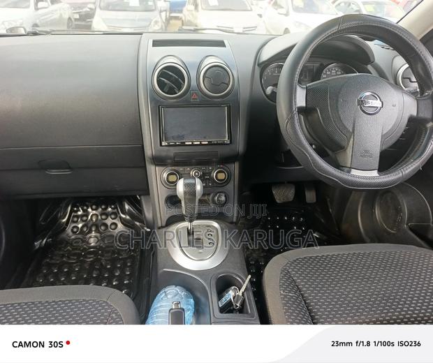 Nissan Dualis 2011 Silver