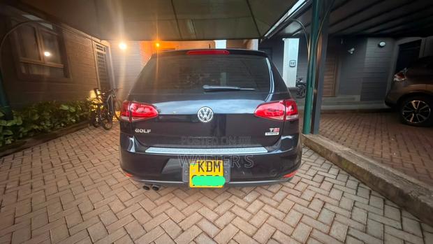 Volkswagen Golf 2016 Black