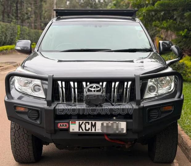 Toyota Land Cruiser Prado 4.0 Petrol TZ-G 2010 Gray